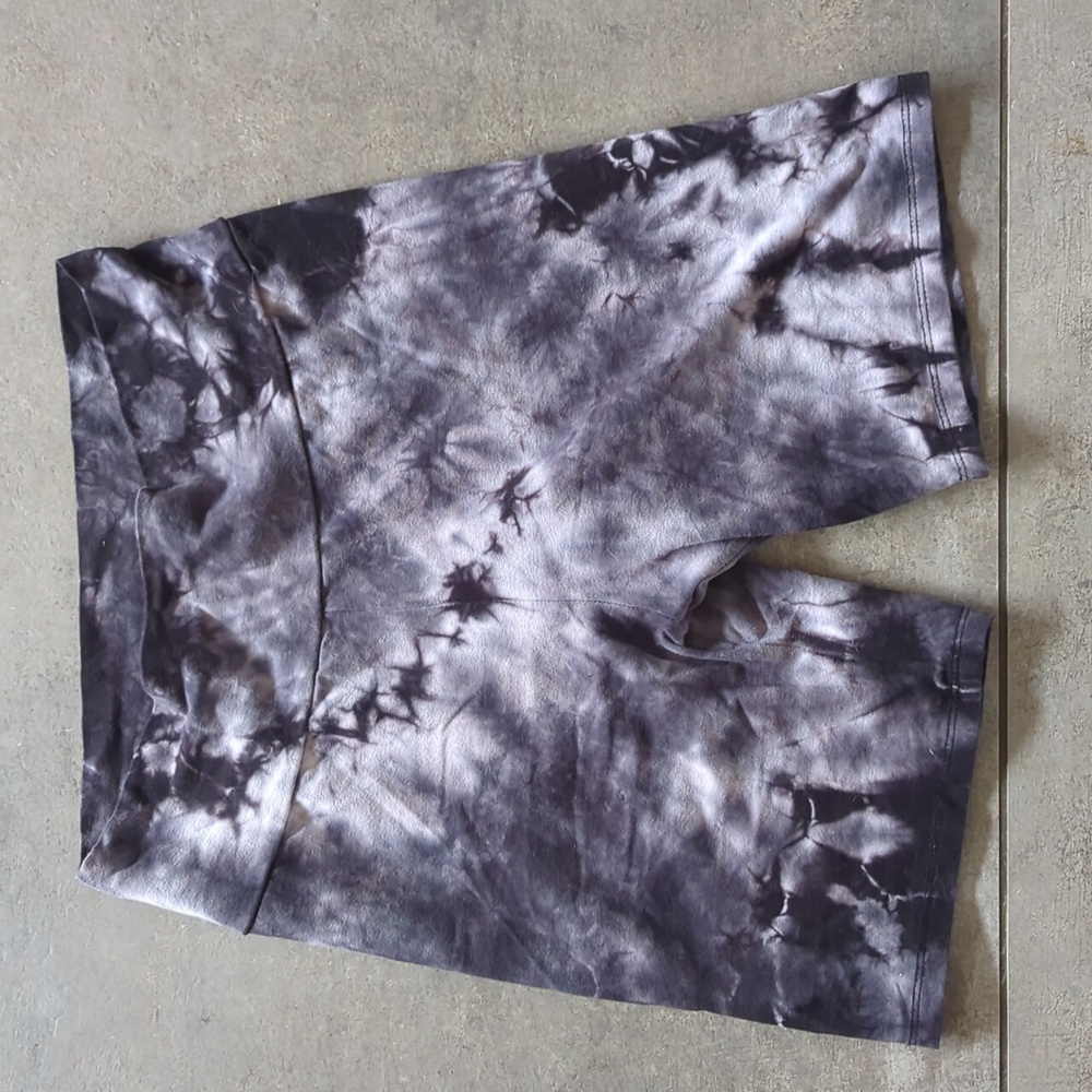 Full Tilt Biker Shorts Size M